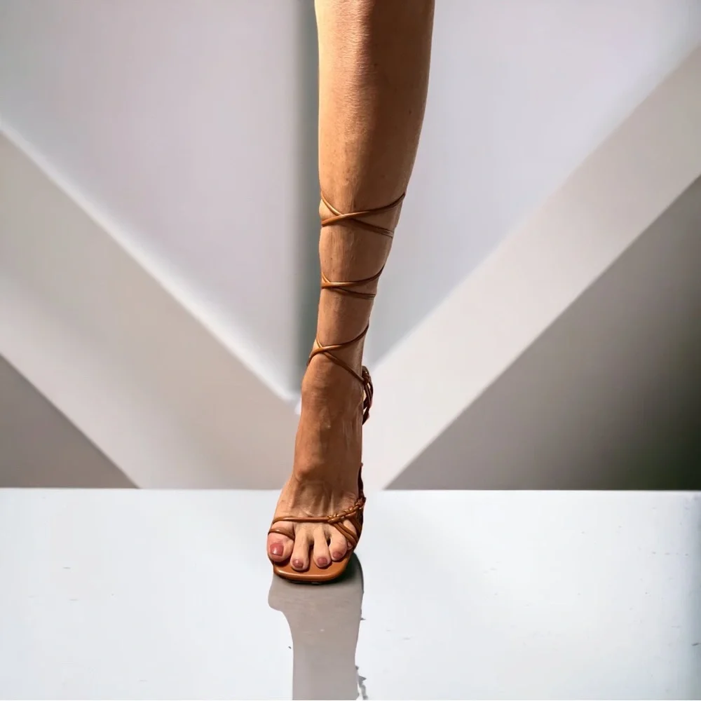 NIB Azalea Wang - Picture 9 of 11